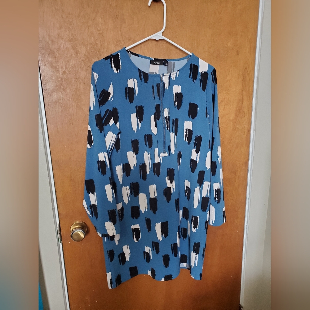 Apt. 9 Chic Blue Patterned Shift Dress